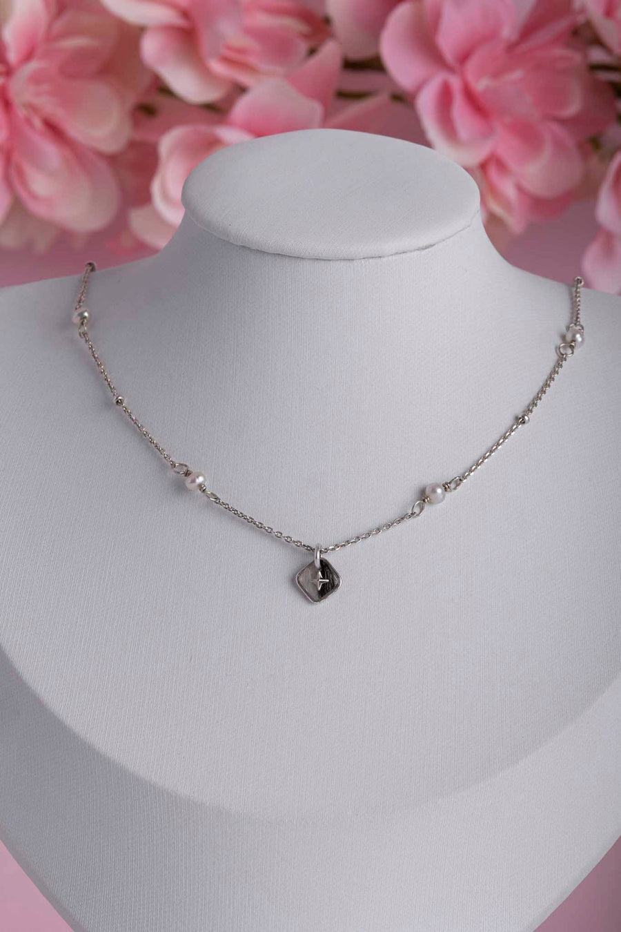 Collier Éclipse Solaire
